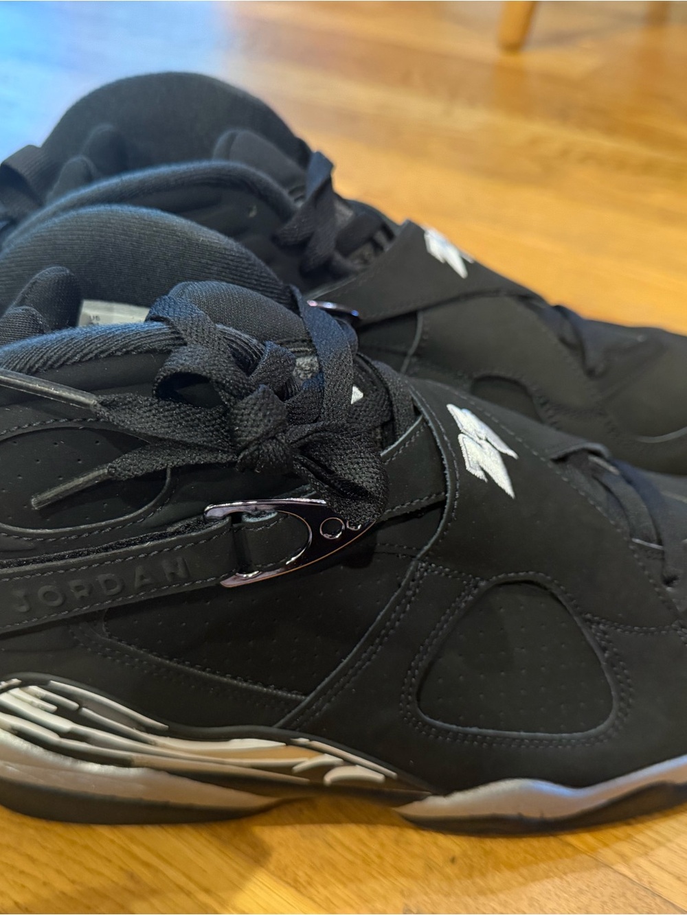 Air Jordan 8 Retro Chrome 2026 – Men’s Size 11 – Original Box